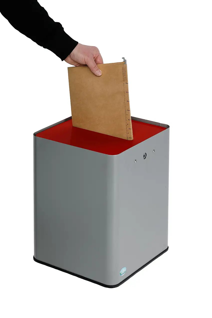 Robuster Papiersammler | DSGVO konform | DIN A4 Format | HxBxT 83,5x23x25cm | Verzinkter Stahl | Rot
