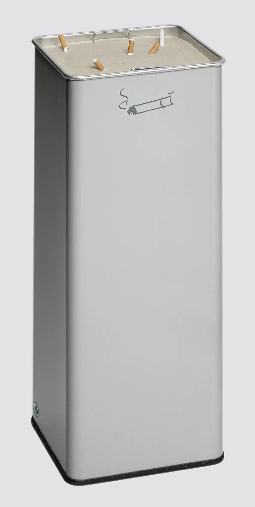Robuster Ascher mit herausnehmbarem Sandsieb für Eingangsbereiche | HxBxT 66,5x26x26cm | Verzinkter Stahl | Silber