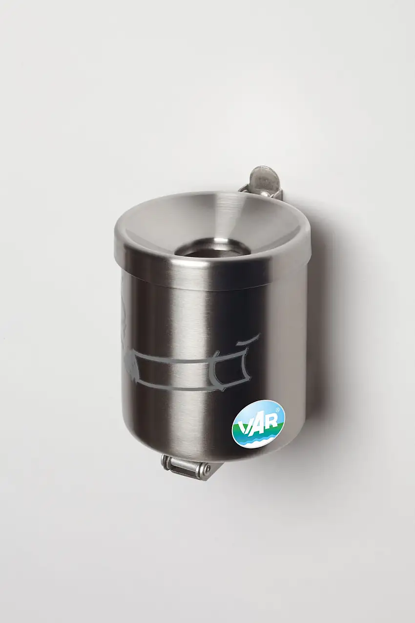 Robuster Ascher zur Wandmontage | 0,6 Liter, HxBxT 10x9x9cm | Edelstahl