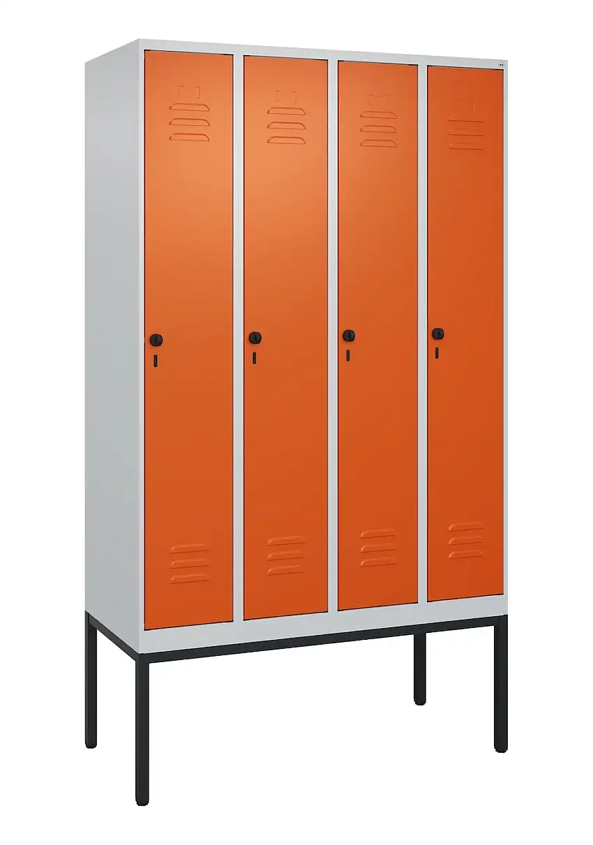 C+P Spind Classic PLUS mit Gestell | 4 Abteile mit Mitteltrennwand | HxBxT 212x120x50cm | Sicherheits-Drehriegel | Stahl | Lichtgrau/Reinorange