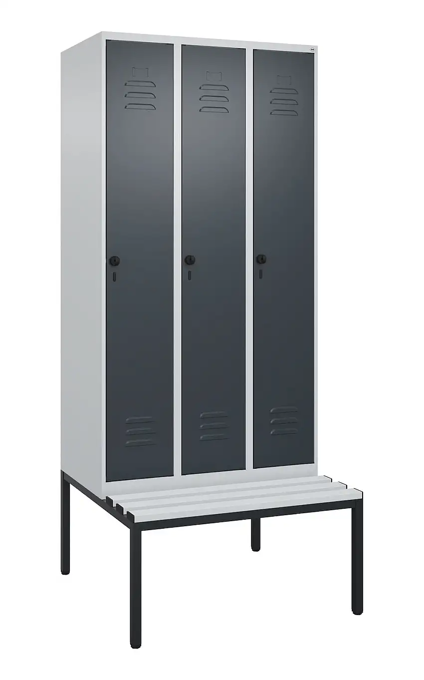 C+P Spind Classic PLUS mit untergebauter Sitzbank aus Kunststoff | 3 Abteile mit Mitteltrennwand | HxBxT 212x90x81,5cm | Sicherheits-Drehriegel | Stahl | Lichtgrau/Anthrazitgrau