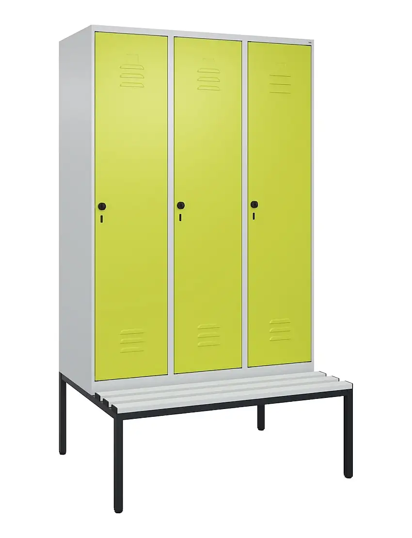 C+P Spind Classic PLUS mit untergebauter Sitzbank aus Kunststoff | 3 Abteile mit Mitteltrennwand | HxBxT 212x120x81,5cm | Sicherheits-Drehriegel | Stahl | Lichtgrau/Clowngrün
