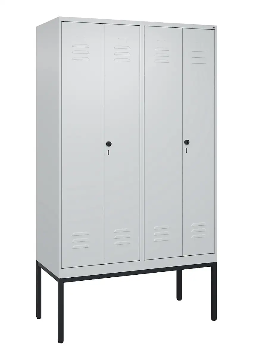 C+P Doppel-Spind Classic PLUS mit Gestell | 4 Abteile mit Trennwand im oberen Fach | HxBxT 212x120x50cm | Sicherheits-Drehriegel | Stahl | Lichtgrau/Lichtgrau