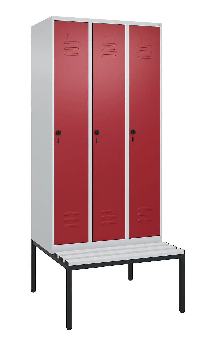 C+P Spind Classic PLUS mit untergebauter Sitzbank aus Kunststoff | 3 Abteile mit Mitteltrennwand | HxBxT 212x90x81,5cm | Sicherheits-Drehriegel | Stahl | Lichtgrau/Rubinrot